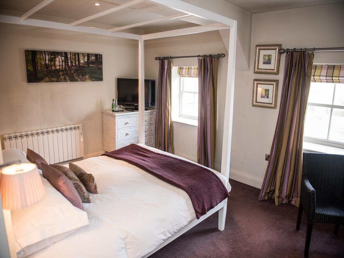 The Royal Hotel Kirkby Lonsdale Exteriör bild